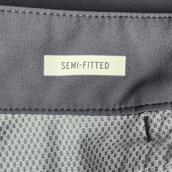 REI Pants Womens 22W Gray Hiking Stretch Belted Zip Pockets Semi Fitted Cargo - Picture 15 of 16